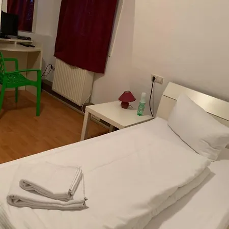Hotel Linde Restaurant&hotel 2*